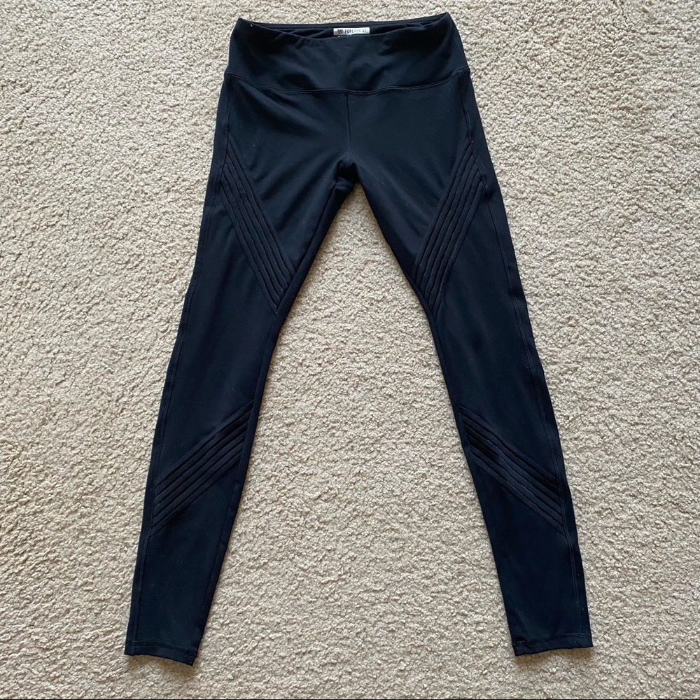 Black mesh panel detail leggings, size small